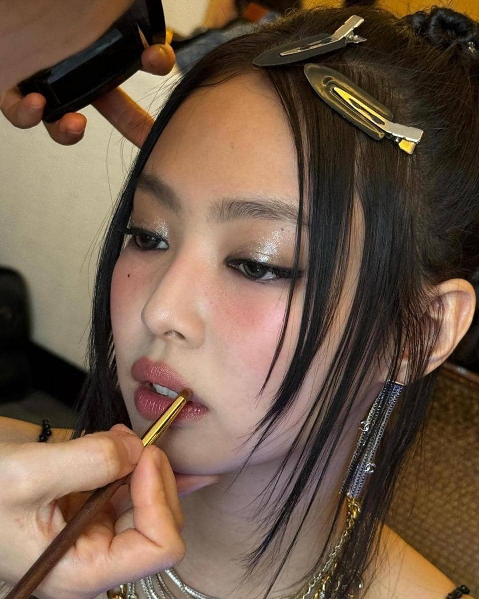 Instagram.com/jennierubyjane